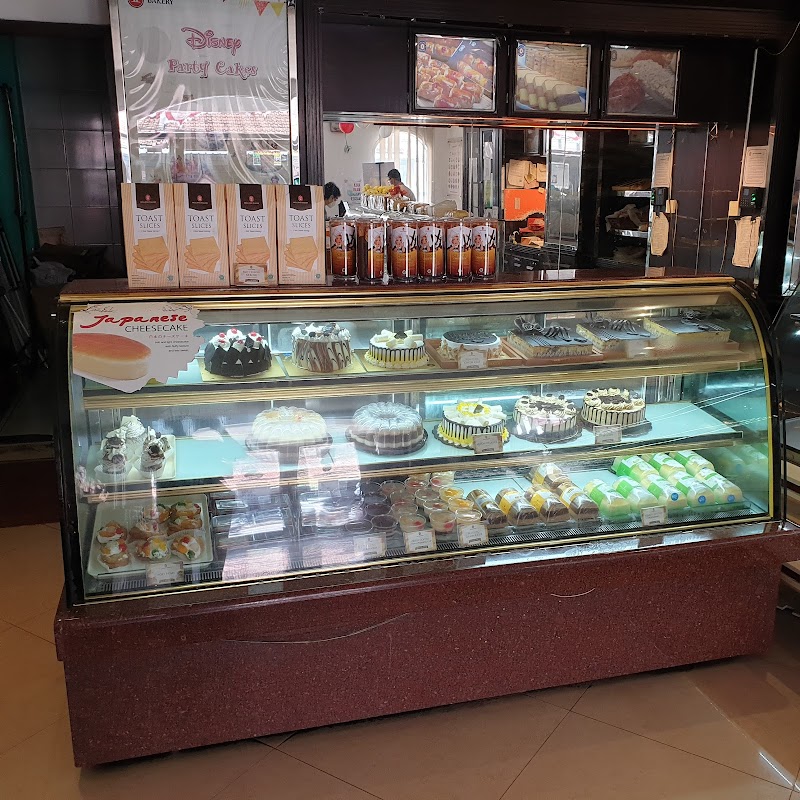 toko-roti-di-bandung-holland-bakery-kopo
