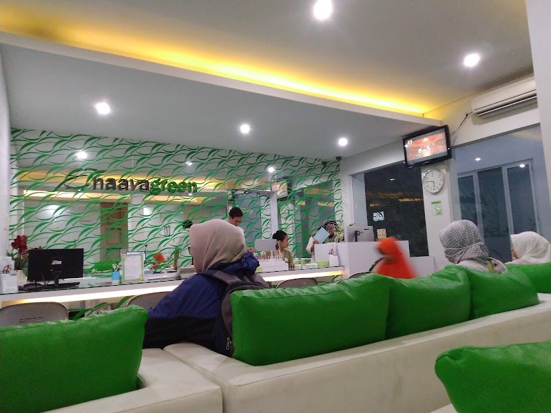 klinik-kecantikan-di-jogja-naavagreen-natural-skin-care-yogyakarta-kusumanegara