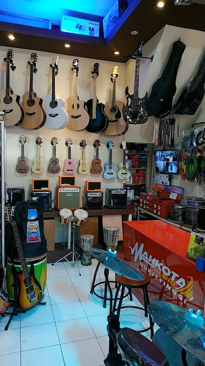 toko-alat-musik-di-bukittinggi-mahkota-audio