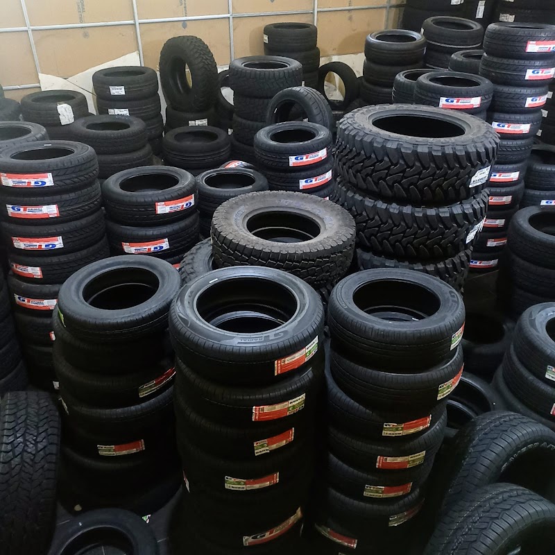 toko-ban-motor-di-bsd-ottoban-bsd-plus--toko-velg-dan-ban-mobil-