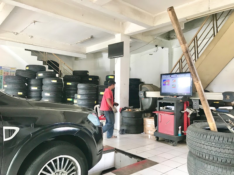 toko-ban-motor-di-bsd-richie-ban